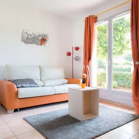Adonis Sartoux Albatros Appart hôtel 3*