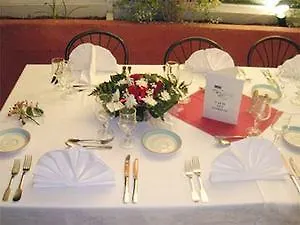 Adonis Sartoux Albatros Aparthotel 3*